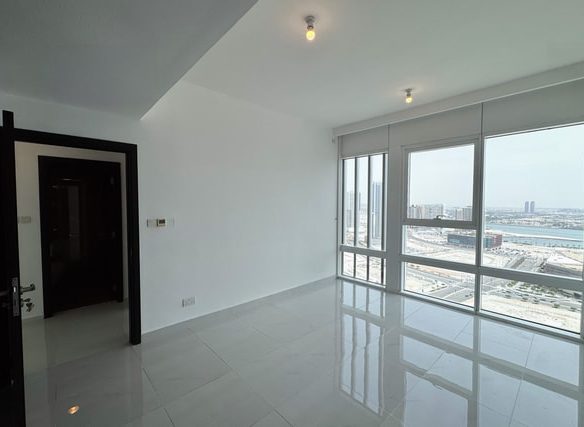 Well-lit 2BR Home | High Floor | Lowest Price