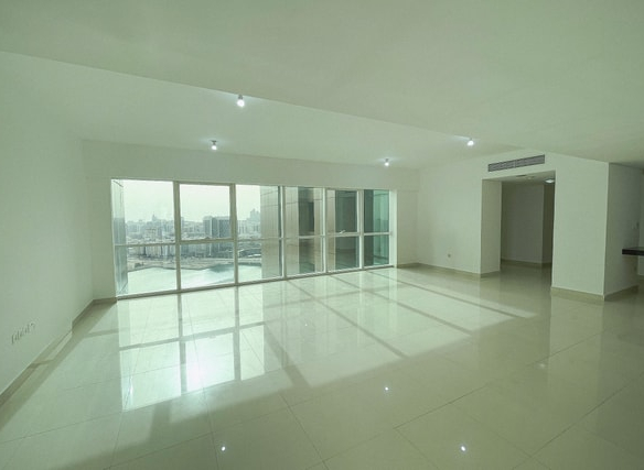 Bright 2BR Unit | Canal Outlook | Modern Comfort