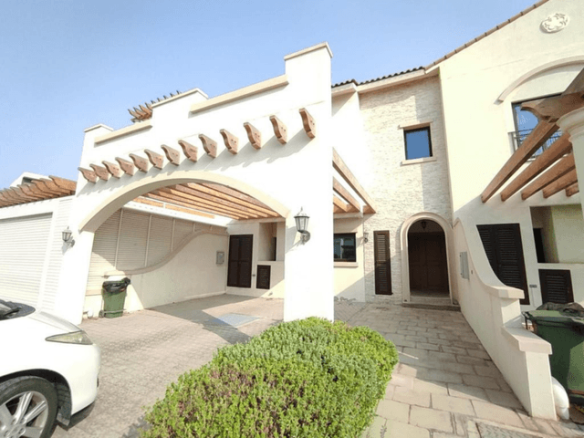 Well Maintained 3BR TH | Ideal Family Home